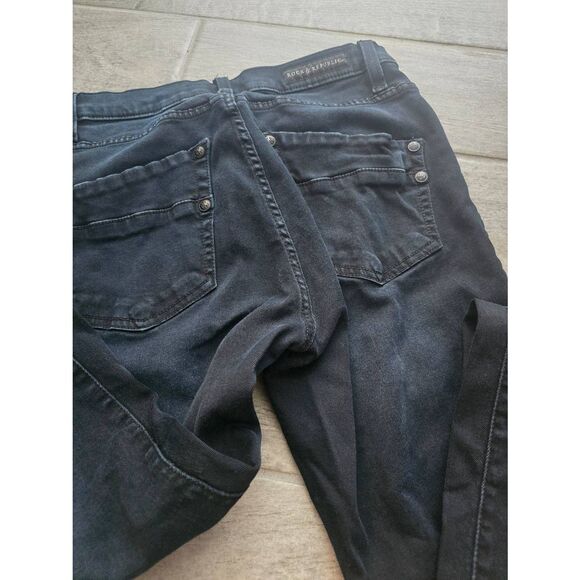 Rock & Republic Berlin Dark Wash Straight Skinny Leg Jeans Size 12 M - Picture 10 of 10